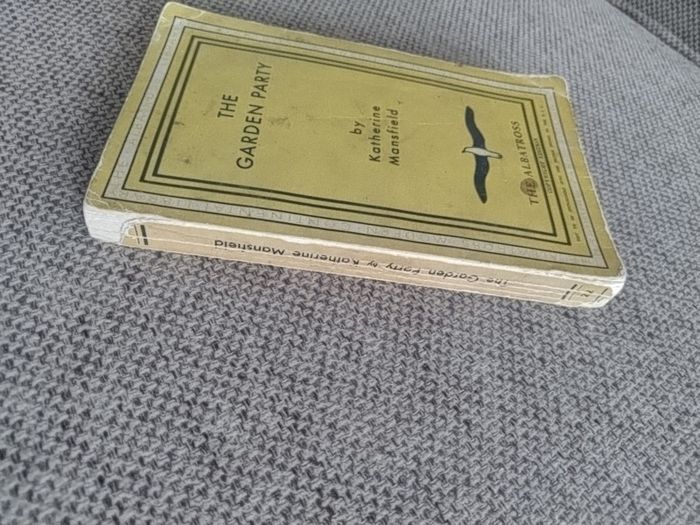 The Garden Party by Katherine Mansfield 1932 The Albatross in good used condition with wear on the cover see photos FREE STANDARD POSTAGE INCLUDED