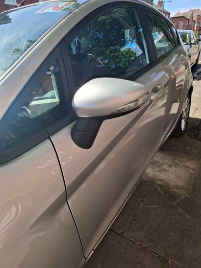 2010 Ford Fiesta