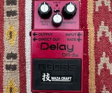 Boss DM-2W Delay Waza Craft 2015 - Present - Pink