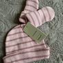 Baby hat & mittens ( newborn) / gloves 6-12 months Image 3