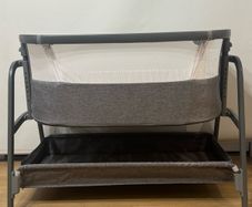 Crib for newborn