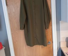 New Look Shirt Dress Or Long Blouse. S. 16.