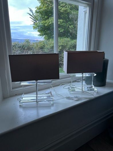 Pair of table lamps