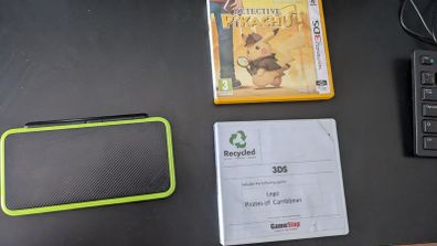 Nintendo 2DS Xl with 2 games