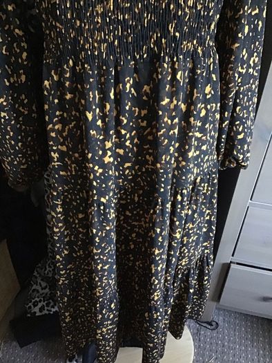 dress size M