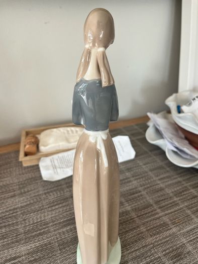 Lladro Figurine