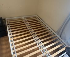 Double bed base