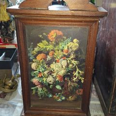 Beautiful Old Floral Wooden Wall Mounted Cabinet Key Holder, Postage Available or Collection, Lots more Coins, Notes, Antiques and Collectables including Oil Lamps in my other ads