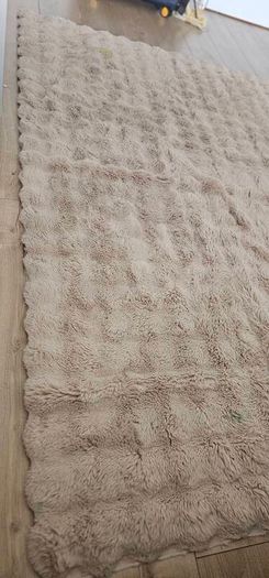 Carpet faux rabbit fur