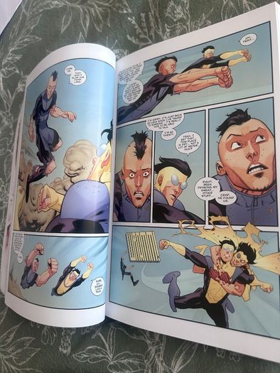 Invincible comic compendium 3