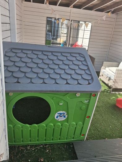 Kids Outdoor Playhouse