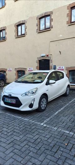 Toyota Aqua 2016