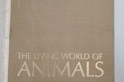 Vintage 1970 The Living World of Animals 1st Ed  Rare Gerald Durrell  Celeb Insert Included