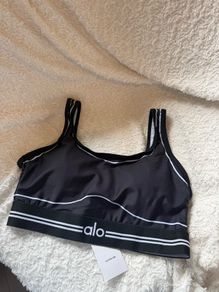 Alo sports top