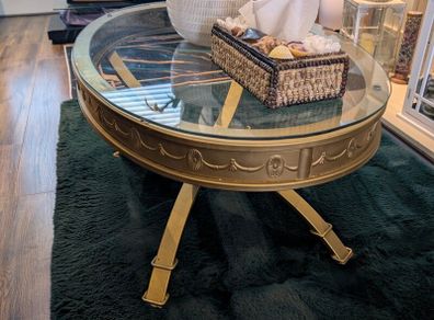 Must go asap Last best price! vintage regency coffee table/cocktail table