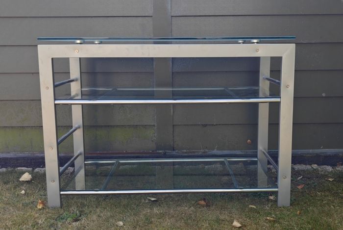 Tv unit