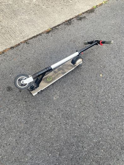 electric scooter