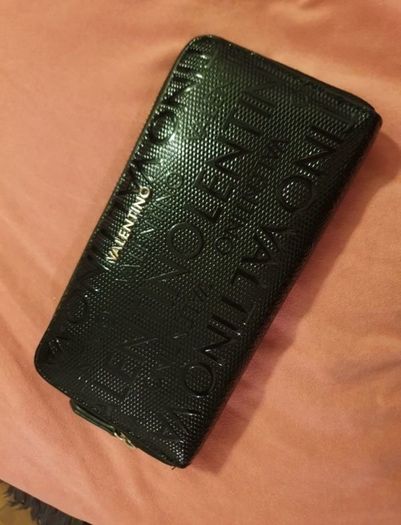 Black valentino purse