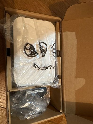 Brand new in box Huawei EchoLife HN8250Ts XGS-PON