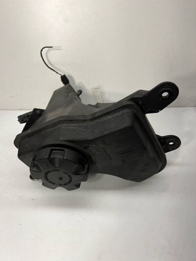 BMW 3 Series E90 320d balancing tank coolant cooling water tank 7520719 A2l4b38s