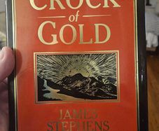 The Crock Of Gold. By James Stephens. Illustrations By Thomas Mackenzie.  1980 Hardback With Dustjacket In Good Condition.  See Photos For Same.