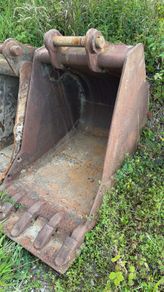 3 foot digging bucket 65mm