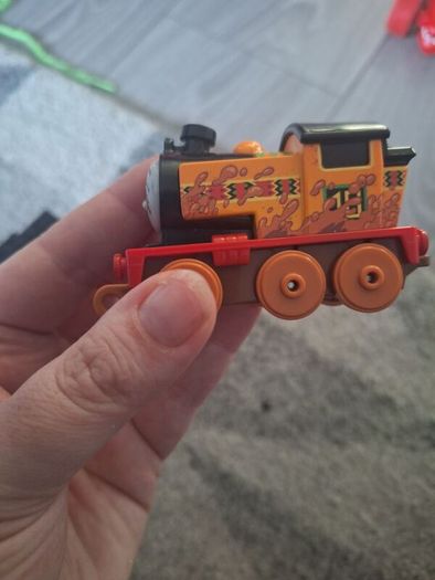 thomas the tank engine