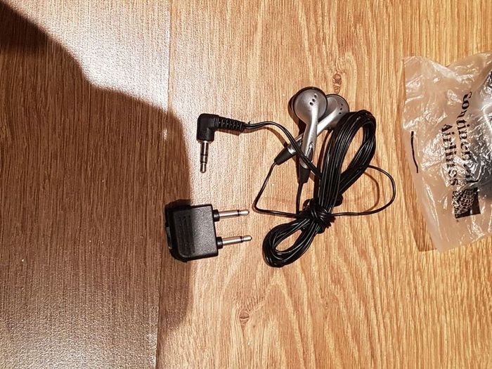 Earphones