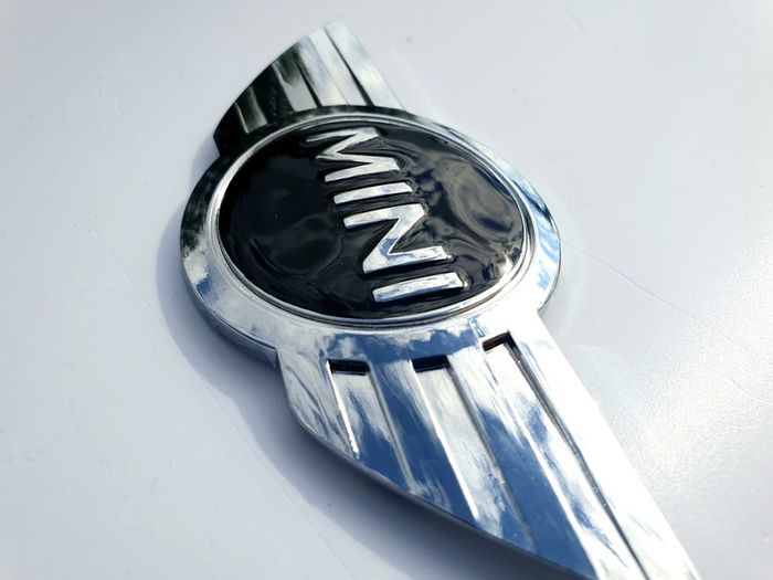 Mini Cooper R55 R50 Front Bonnet  Rear Trunk Metal Oval Emblem Badge Chrome 7026186