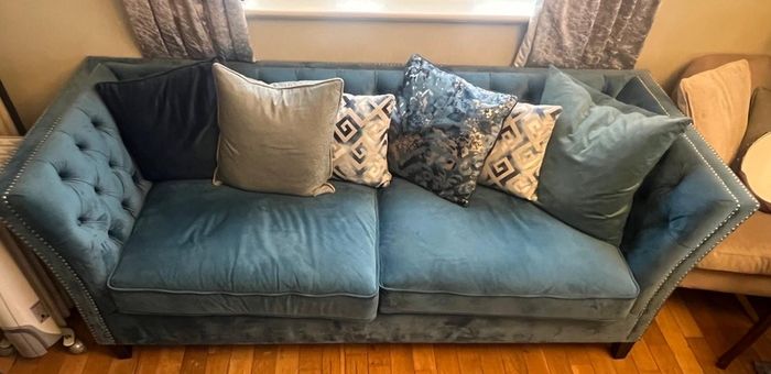 3 + 2 seater couches