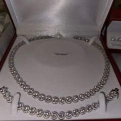 Cut price Tennis chain and matching bracelet set