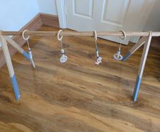 Twin wooden/grey baby gym