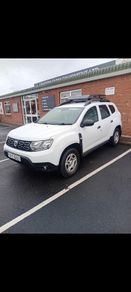 Dacia duster commercial