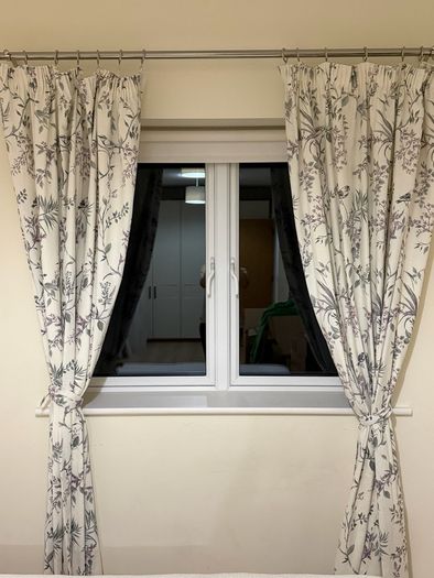 Curtains with Curtain Pole