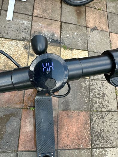 Pure electric scooter