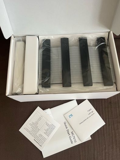 Router and external unit