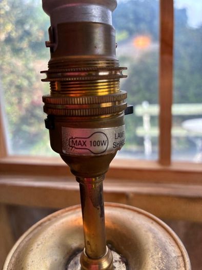 Table lamp - brass column style