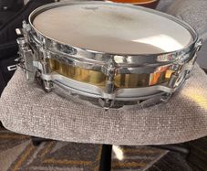 Pearl Free floating Piccolo Snare