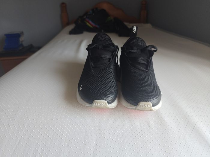 Nike Air Max 270 kids runners