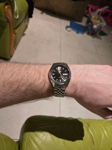 Seiko 5 SNXS79 with Grey Sunburst Dial