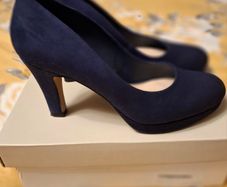 Clarks Kendra Navy Suede Heels