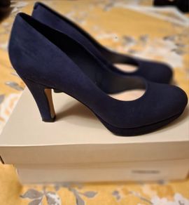 Clarks Kendra Navy Suede Heels
