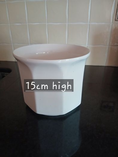 Vintage Ceramic Flower pots. Immaculate condition.