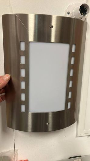 Outdoor Wall Light