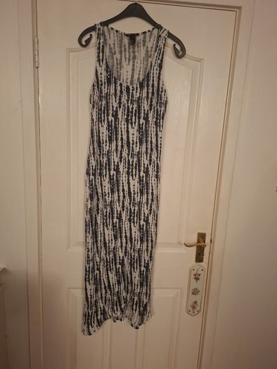 Dress ..Size: Medium