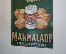 Tin Collector Items
