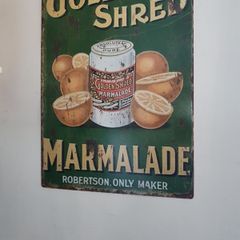 Tin Collector Items