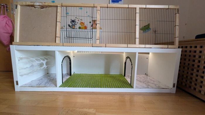 Rabbit hutch
