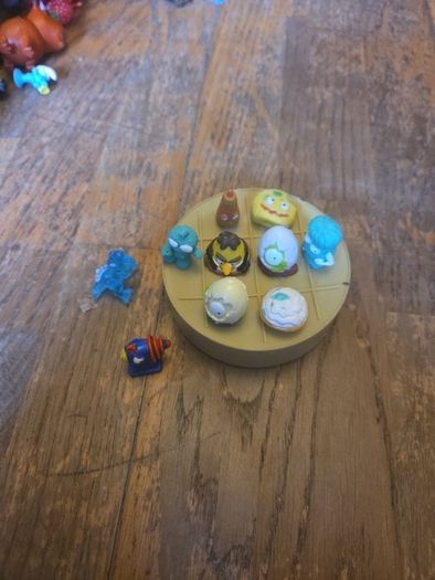 Moshie monsters