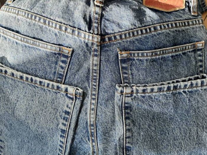 New Pepe jeans tag attached
